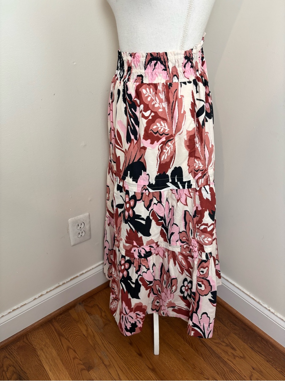 Anthropologie Somerset Tiered Midi Skirt With Floral Design Size Large NWT - Picture 3 of 8